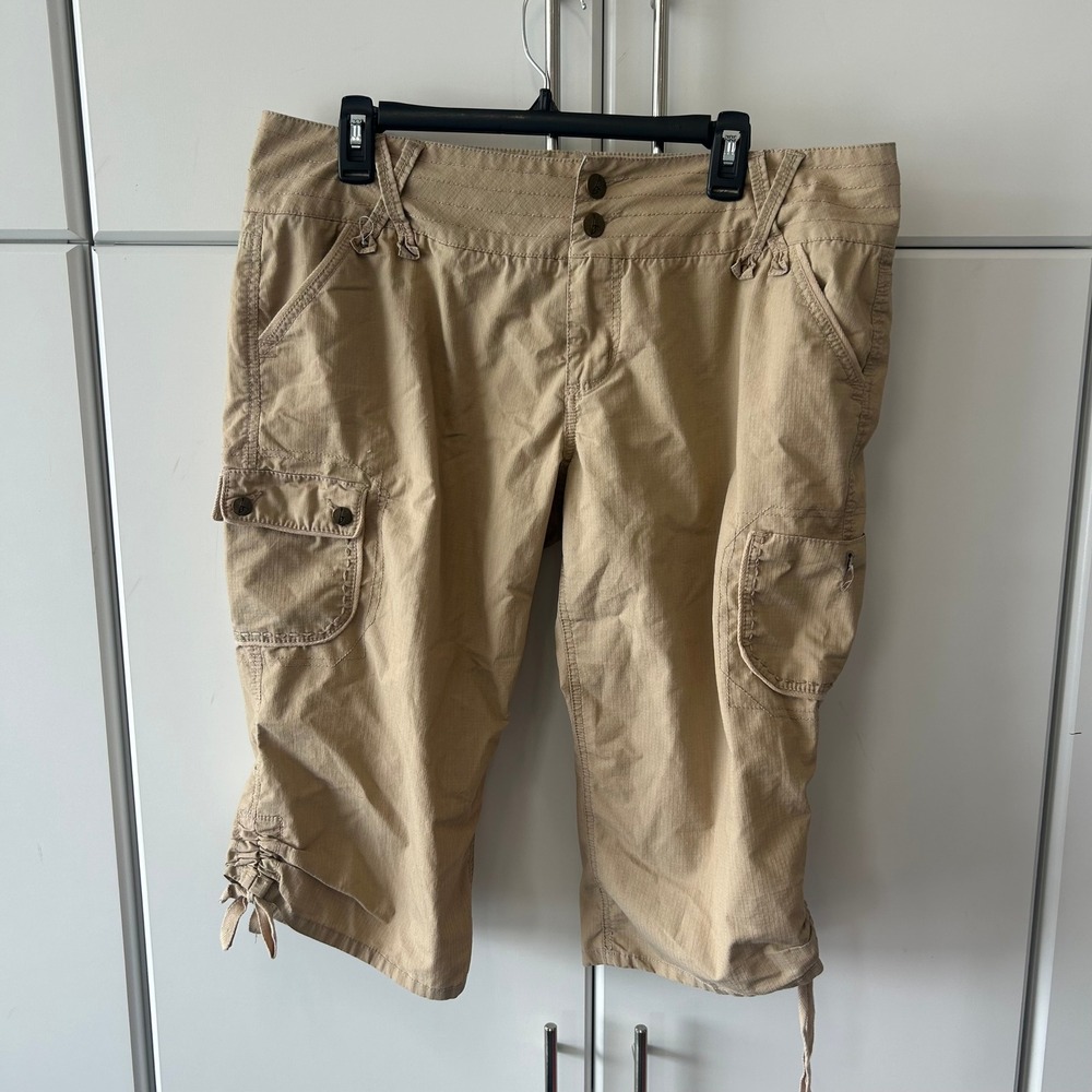 Beau Khaki Tan Ripstop Cargo Capris Womens 14 Mid Rise Cropped Utility Pants